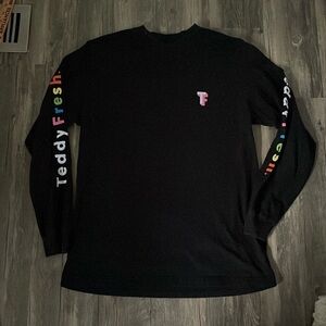 Teddy fresh long sleeve men’s tee, medium